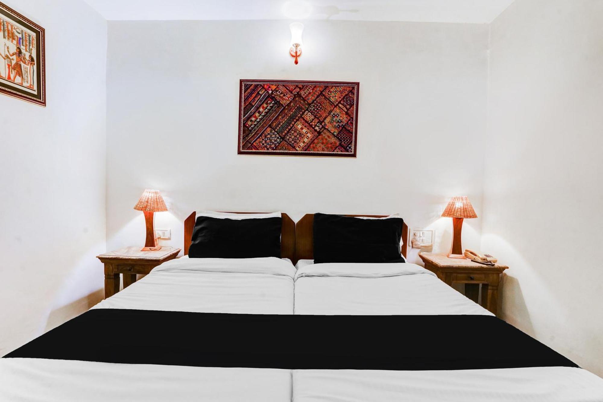 Super Hotel O Sansarchandra Road Formerly Luna Rosa جايبور المظهر الخارجي الصورة