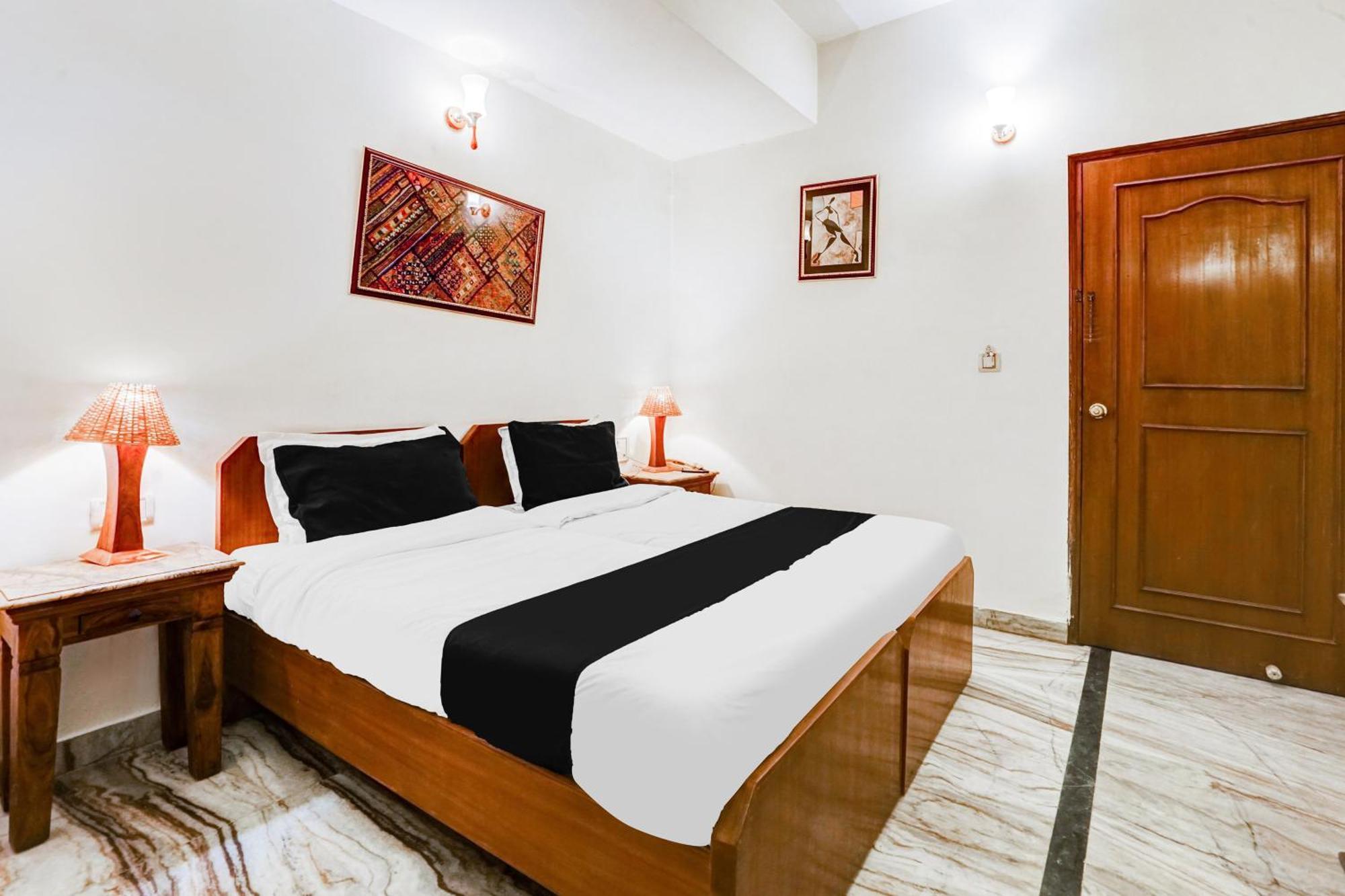 Super Hotel O Sansarchandra Road Formerly Luna Rosa جايبور المظهر الخارجي الصورة