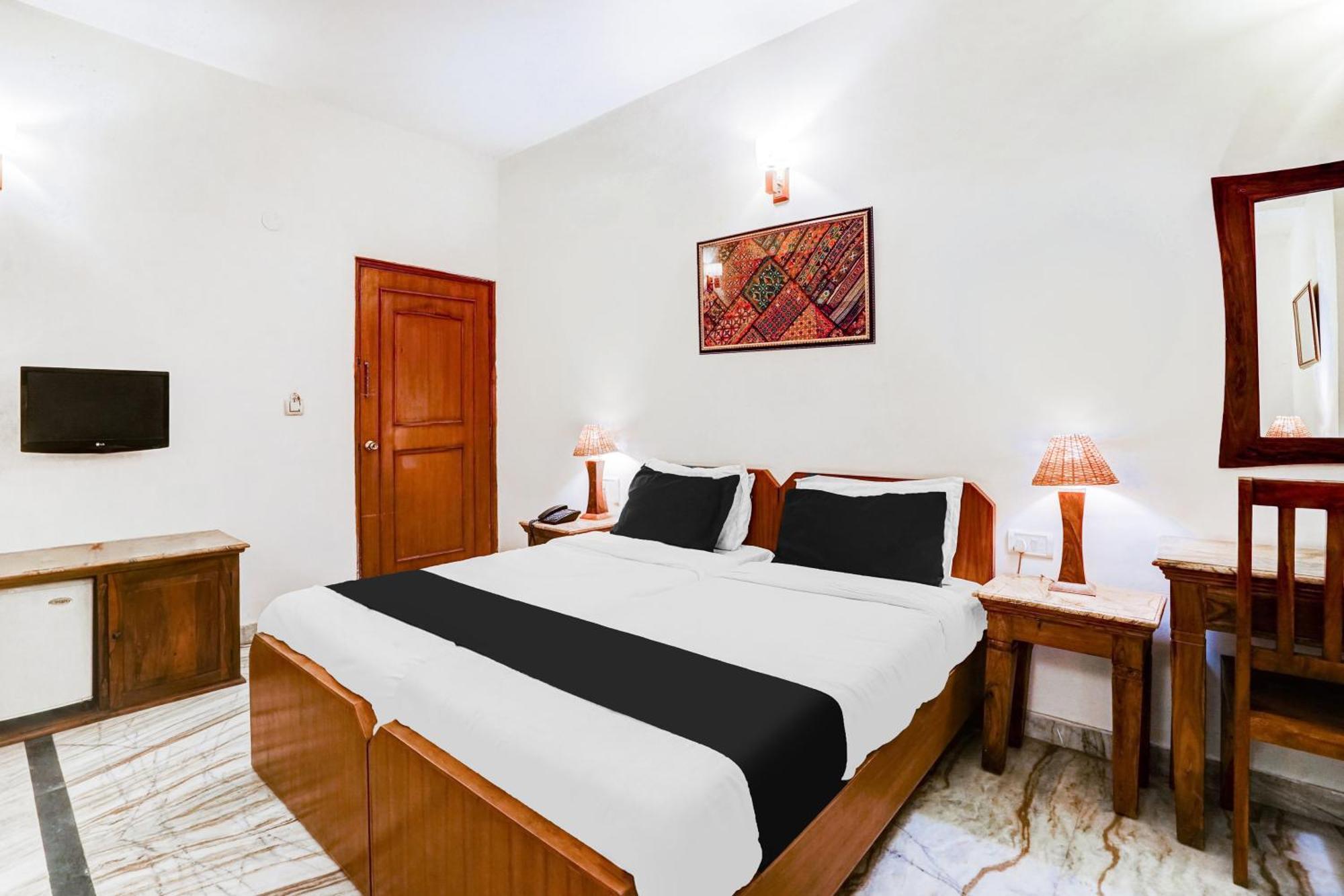 Super Hotel O Sansarchandra Road Formerly Luna Rosa جايبور المظهر الخارجي الصورة
