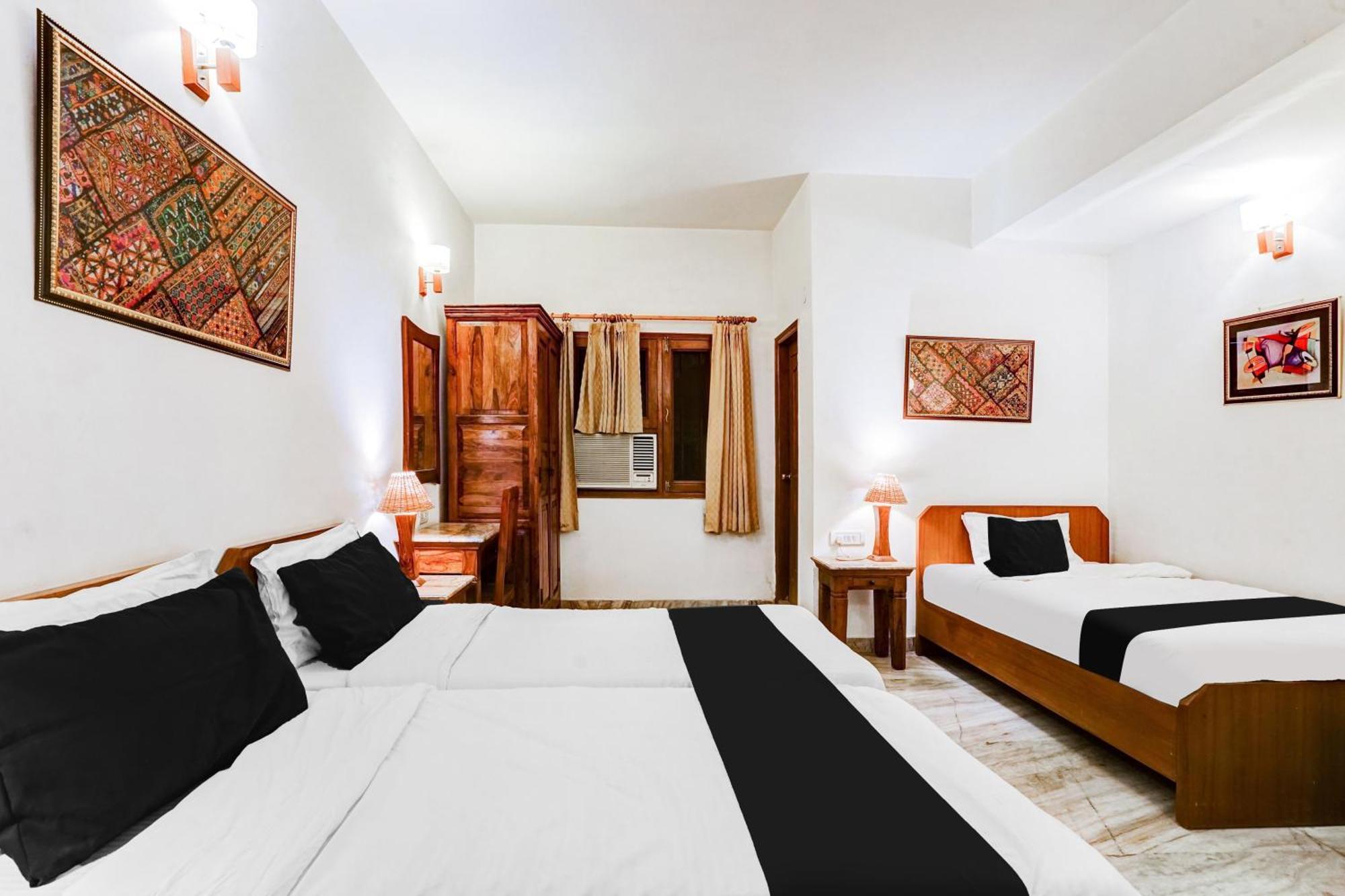 Super Hotel O Sansarchandra Road Formerly Luna Rosa جايبور المظهر الخارجي الصورة